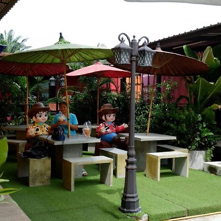 Amazon Resort Surat Thani Esterno foto