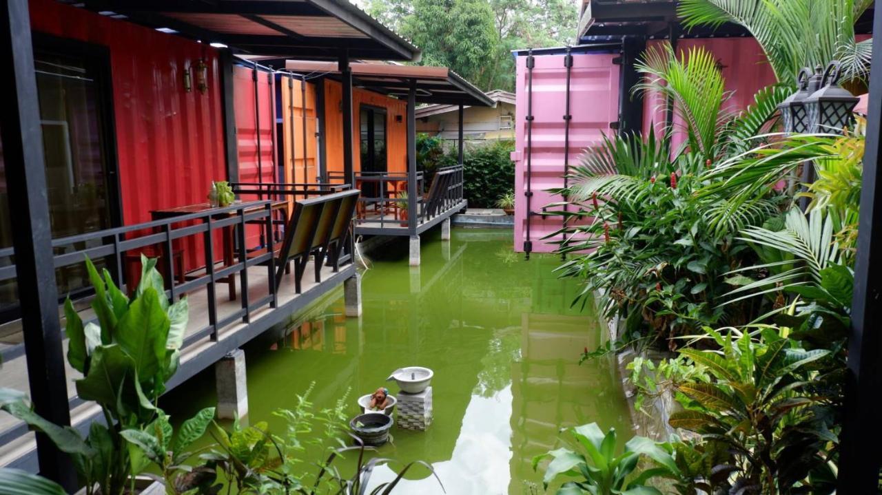 Amazon Resort Surat Thani Esterno foto