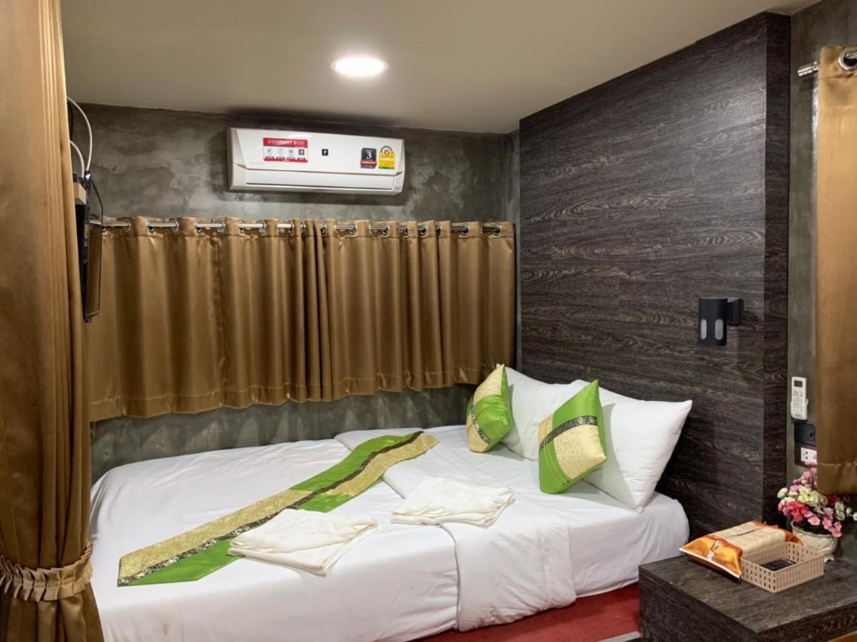 Amazon Resort Surat Thani Esterno foto
