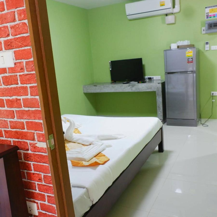 Amazon Resort Surat Thani Esterno foto