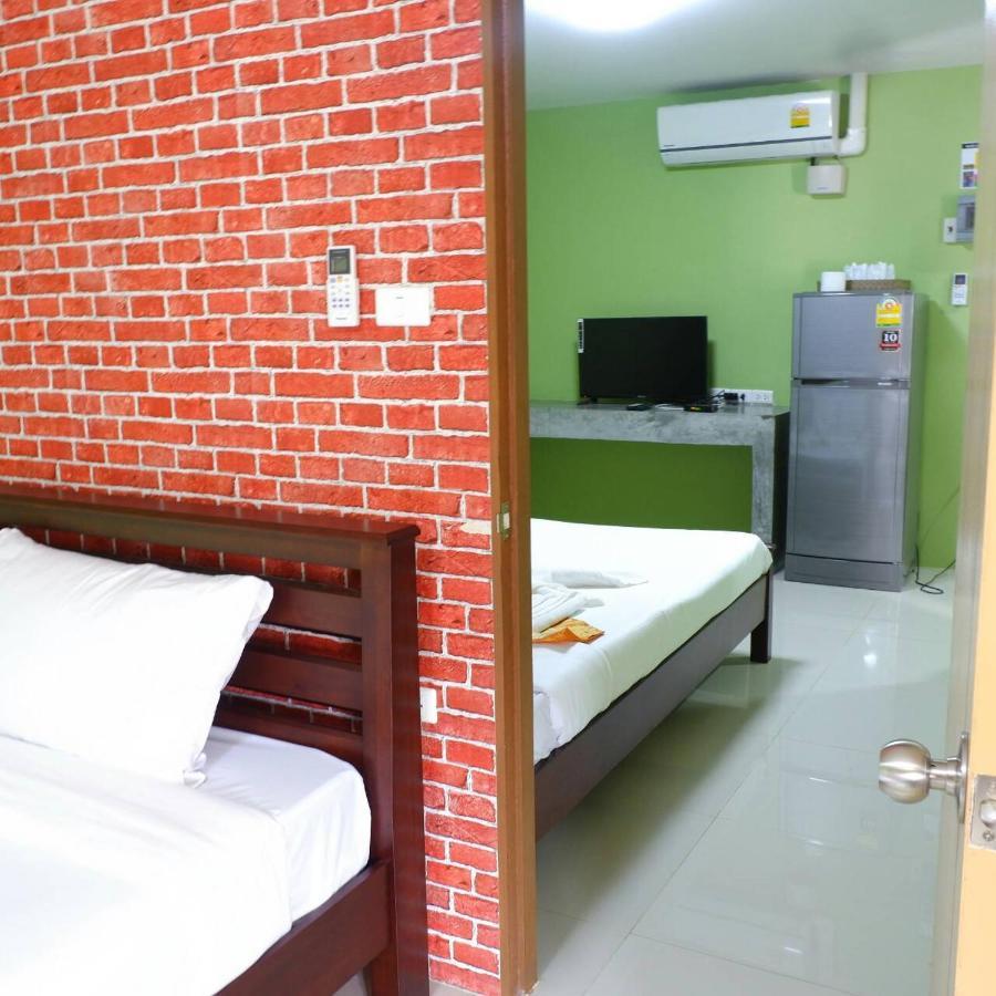 Amazon Resort Surat Thani Esterno foto