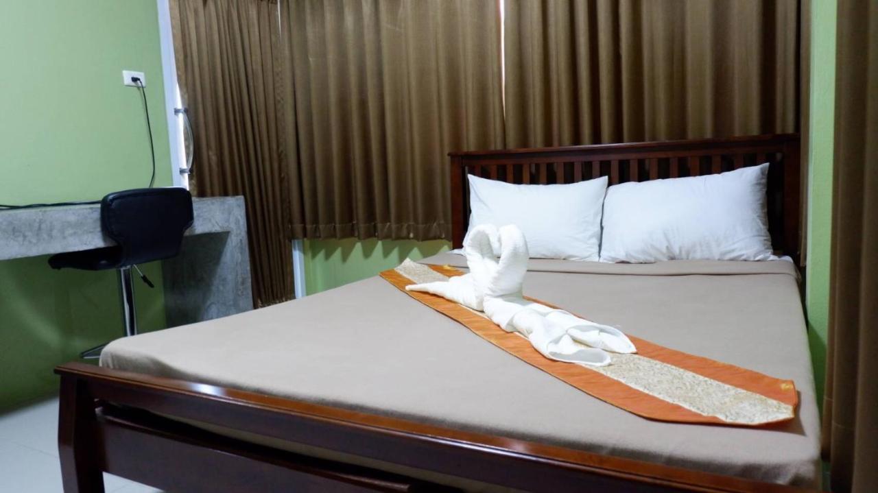 Amazon Resort Surat Thani Esterno foto